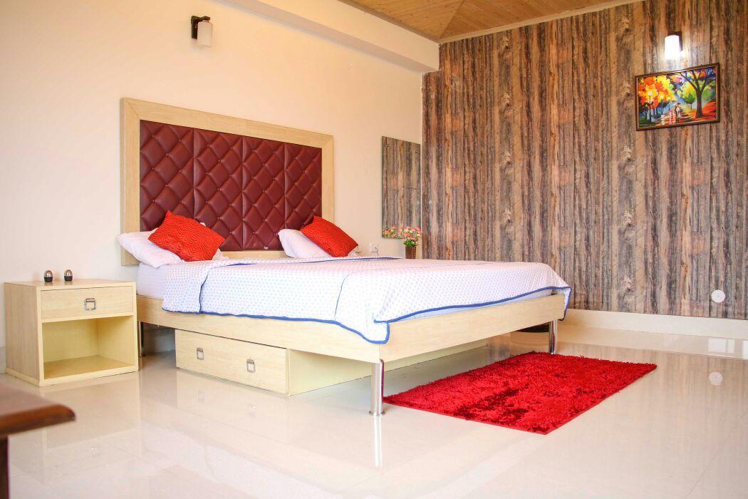 Terrace Retreat Bed & Breakfast กัสซอลี ภายนอก รูปภาพ