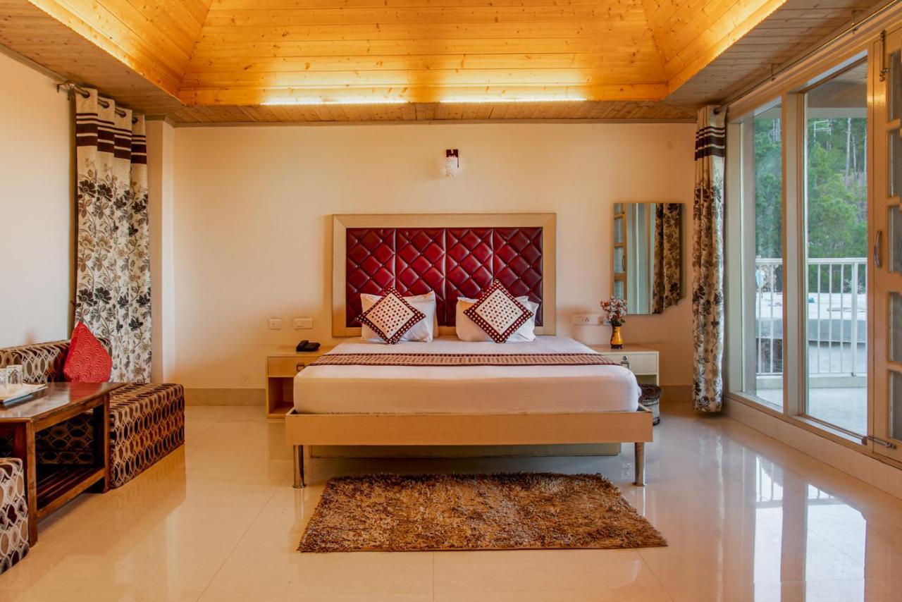 Terrace Retreat Bed & Breakfast กัสซอลี ภายนอก รูปภาพ
