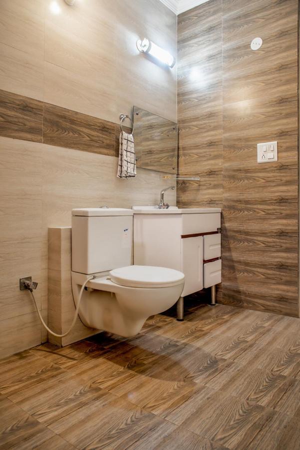 Terrace Retreat Bed & Breakfast กัสซอลี ภายนอก รูปภาพ